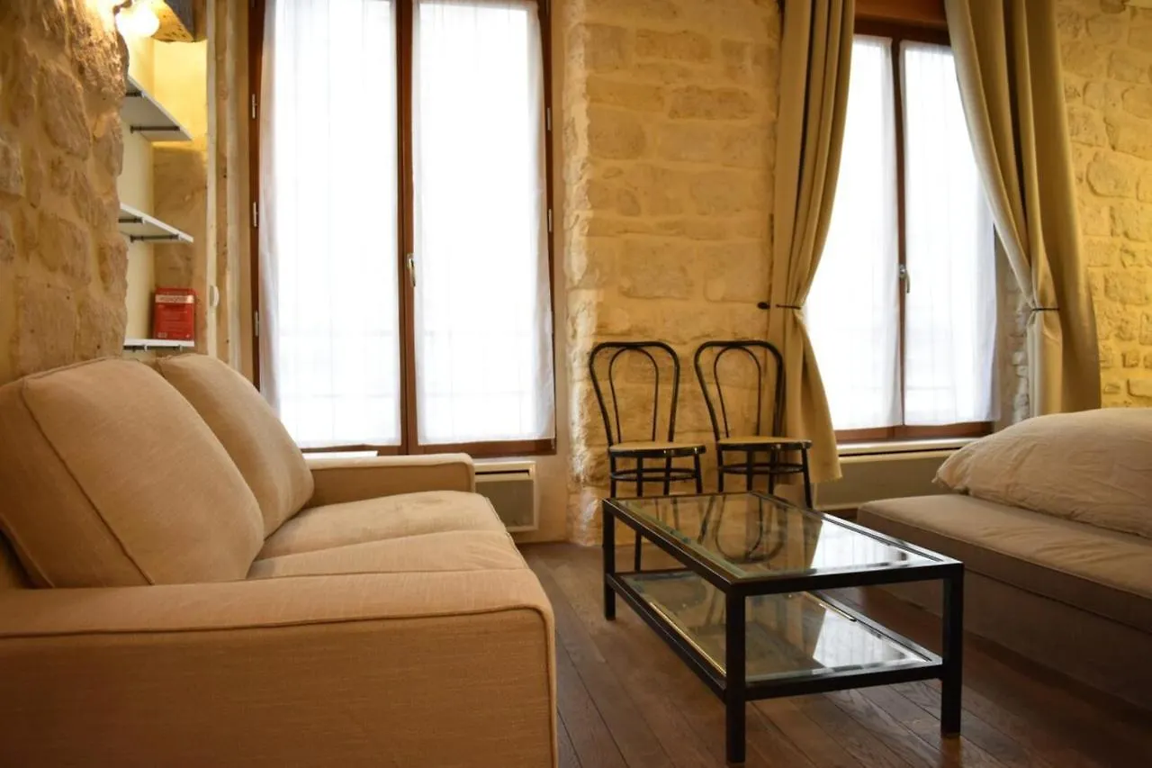 Appartement Charming Near Republique And Le Marais